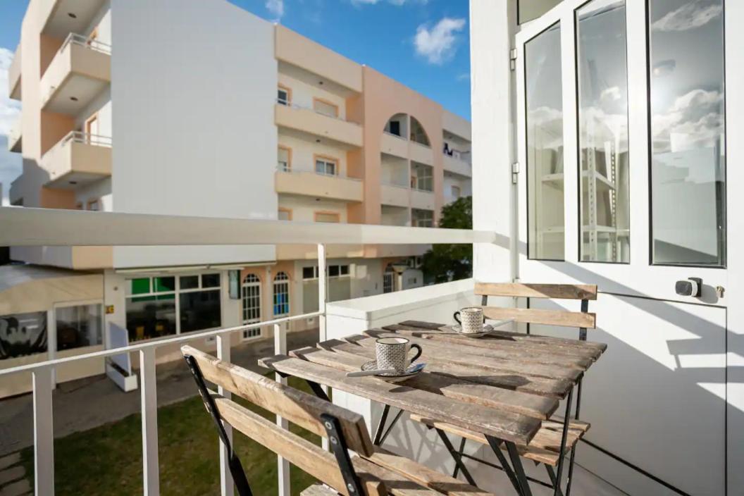 Blife Allya Private Rooms Faro Exterior photo