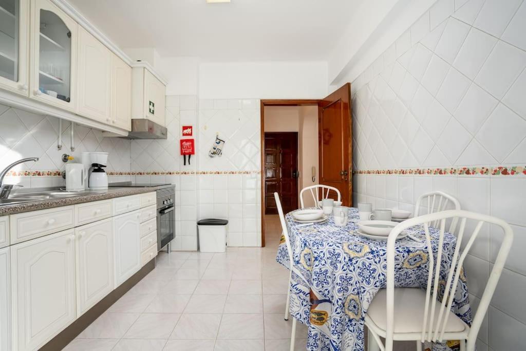 Blife Allya Private Rooms Faro Exterior photo